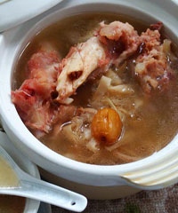 Ů���Ӽ�����������