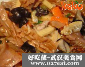 爆炒鱿鱼卷的做法 爆炒鱿鱼卷的做法