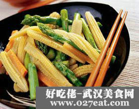 ��ɫ���׵�����