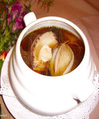 �ٺ������������