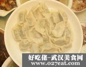 葱油莴笋饺的做法 葱油莴笋饺的做法