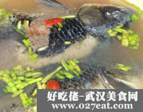 椒盐鲫鱼汤的做法 椒盐鲫鱼汤的做法