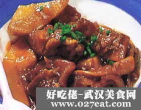 炖牛筋土豆小萝卜的做法 炖牛筋土豆小萝卜的做法