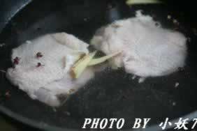 金针菇鸡腿拌黄瓜的做法(荤菜-营养低卡减肥菜)