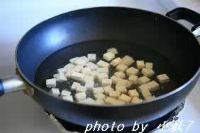 凉拌豉汁冻豆腐的做法(减肥菜)