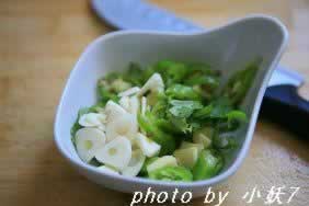 凉拌豉汁冻豆腐的做法(减肥菜)