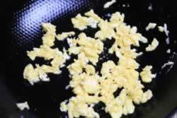 ���ʼ��������������������Ů���ʲ����أ�