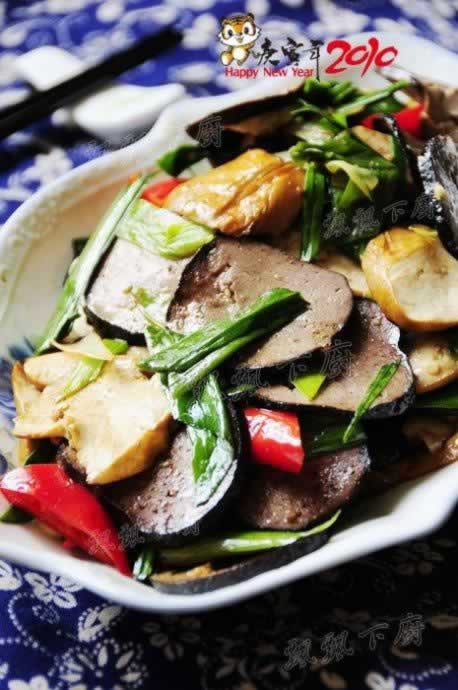 ���������Ѫ���ӵ��������ط���ɫ����������ˣ�