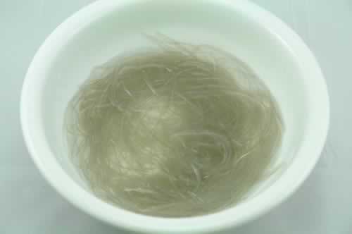 �����۵�����������Ϊ�����µ�һ�ۡ���������С�ԣ�