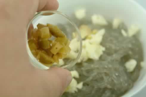 �����۵�����������Ϊ�����µ�һ�ۡ���������С�ԣ�