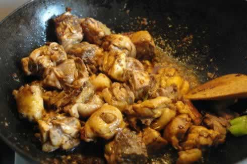 重庆烧鸡公的做法(经典巴蜀美食)