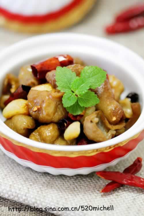 辣子肥肠的做法--麻辣川菜