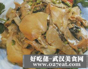 �齴��౴������