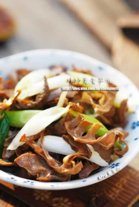 �峴������Ƭ�����������ʲ�Ʒ-��֤��������8��ĳ�������ζС�ˣ�