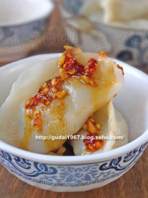 烫面萝卜丝蒸饺的做法(早餐菜谱)