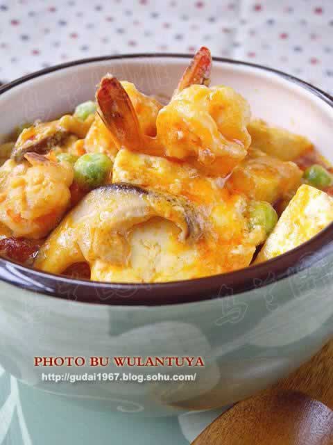红咖喱鲜虾豆腐的做法(海鲜家常菜)