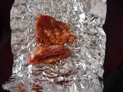 锡纸烤排的做法(荤菜-零厨艺也能在家做出巴西烤肉味)