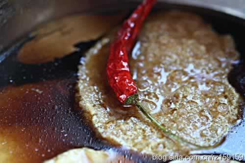 辣味秘汁素鸡煲的做法(冬季菜谱)