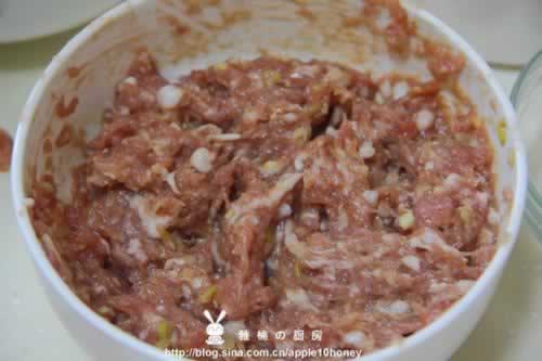 油面筋塞肉的做法(荤菜-上海本帮菜)