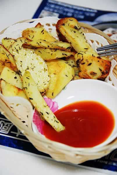 �������ݿ����ǵ���������ʳ��