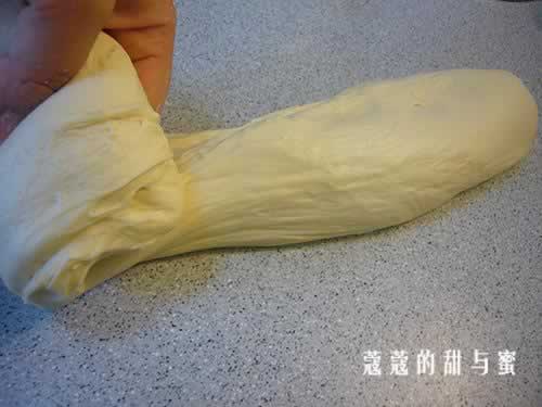 油渣香葱面包的做法(早餐菜谱)