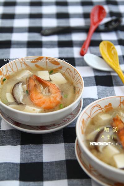 海鲜味噌汤吧的做法(海鲜家常菜)