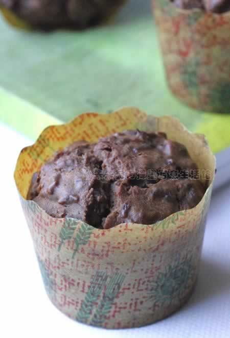 枣香米饭小蛋糕的做法(早餐菜谱-巧用剩米饭做补血养颜蛋糕)