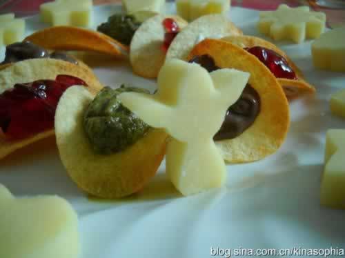 ��Ƭ����ɳ��ƴ�̵�������ʥ�����ף�