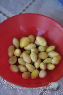 �ڽ����ǰ׹��������������-һ�Ƕ���Ŷ��