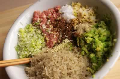 ����������ӵ���������Ͳ��ף�