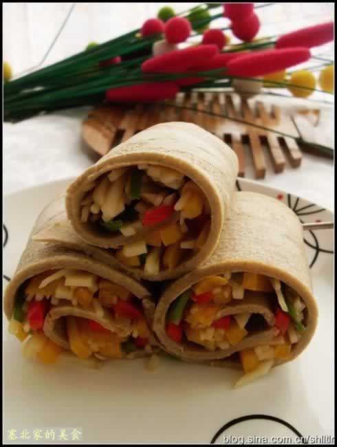 荞麦煎饼卷的做法(快手营养早餐菜谱)