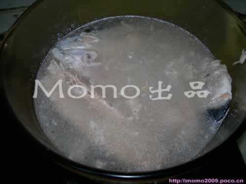 三文鱼头汤的做法(西餐)