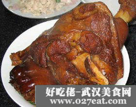 家常热味肘子的做法 家常热味肘子的做法