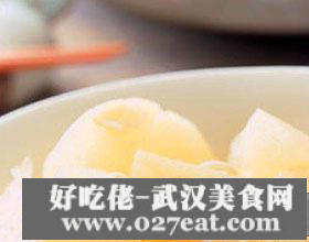 百合荸荠雪梨羹的做法 百合荸荠雪梨羹的做法