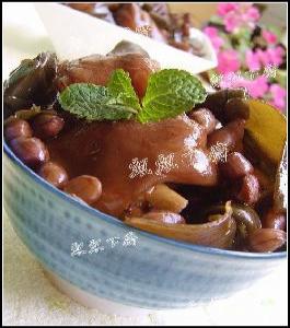 海带花生焖猪手的做法 怎么做海带花生焖猪手的做法