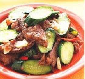 小黄瓜炒猪肝的做法 小黄瓜炒猪肝的做法