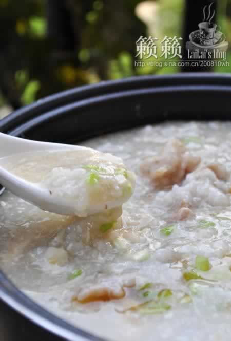 肉骨头粥的做法(早餐菜谱)