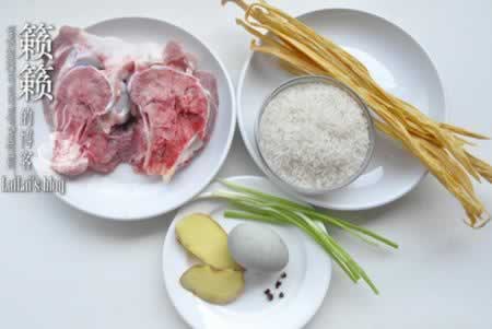 肉骨头粥的做法(早餐菜谱)