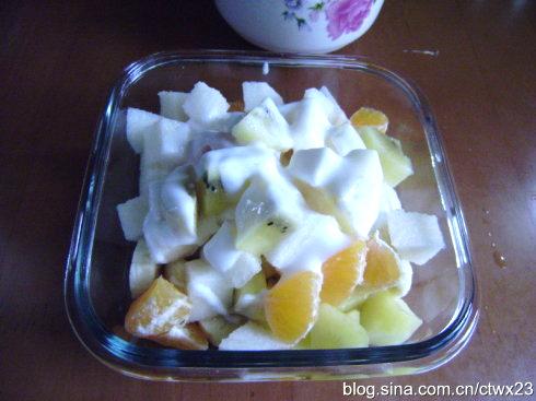 �ƽ�������������̵�������Ӫ��������θ���ļ�С�ԣ�