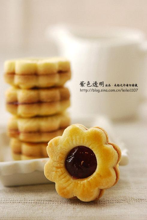 ��������С���ɵ���������һ��ͯ����ʳ��