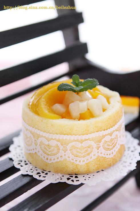 蜜桃慕斯蛋糕的做法(甜品)