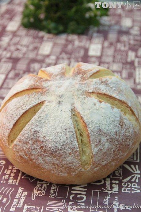 特浓牛奶香味的面包的做法