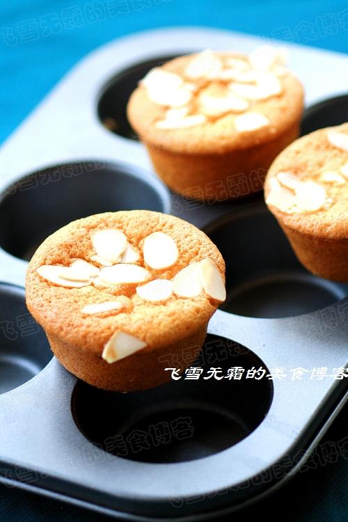 无水杏仁蜂蜜蛋糕的做法(早餐菜谱-70年代人心中的老式蛋糕)