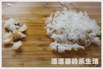 冰糖银耳莲子羹的做法(美颜甜汤)