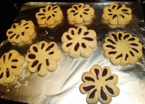 枣泥花酥的做法