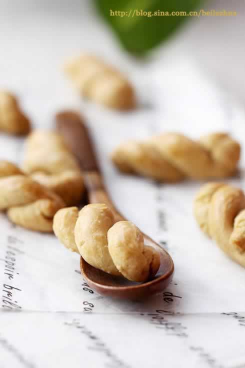 芝麻酱迷你麻花的做法