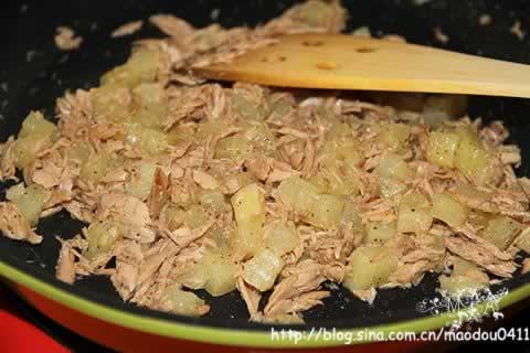 土豆金枪鱼面包的做法