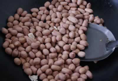 电饼铛花生糖馅饼和豆沙馅饼的做法