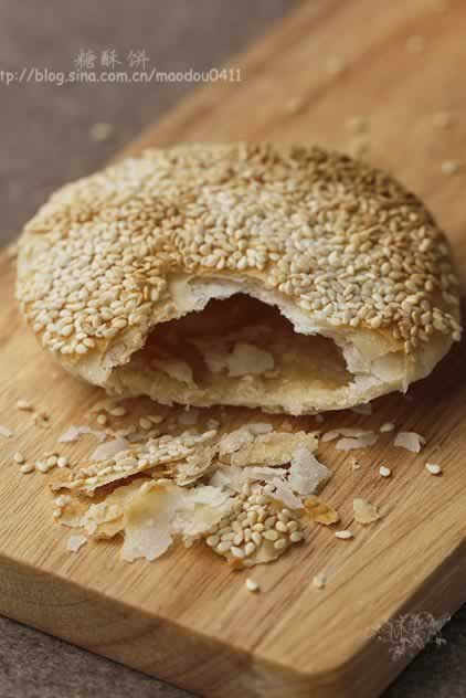 ���ֱ�����������������Ĺ�ľ��䴫ͳС�ԣ�