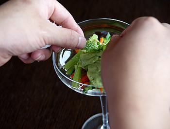 �����۲�ɳ�������������˲���-�ܴٽ��������ϸ�½��ƣ�Ϳ�θǰ�ˣ�